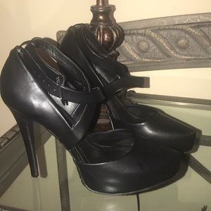 BCBG black leather heels